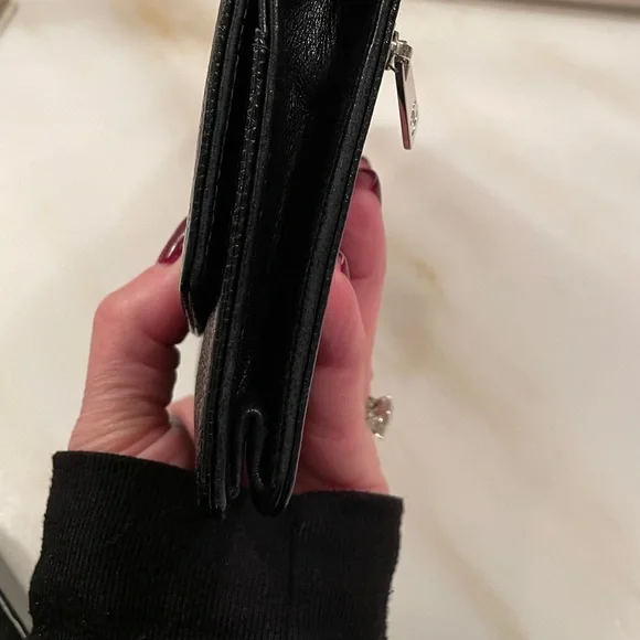 Chanel Black Pebbled Leather Wallet on a Chain - Picture 4 of 13